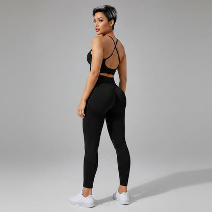 Women’s seamless yoga gym set in black back view - AresFit